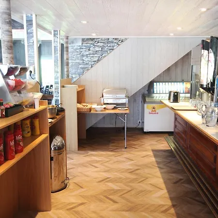 Napoli Resturant & As 3*
