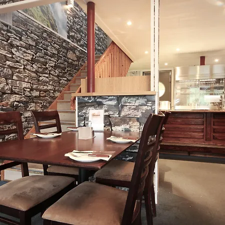 Napoli Resturant & As Hotell 3*