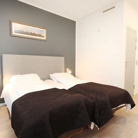 Napoli Resturant & As Hotell 3*